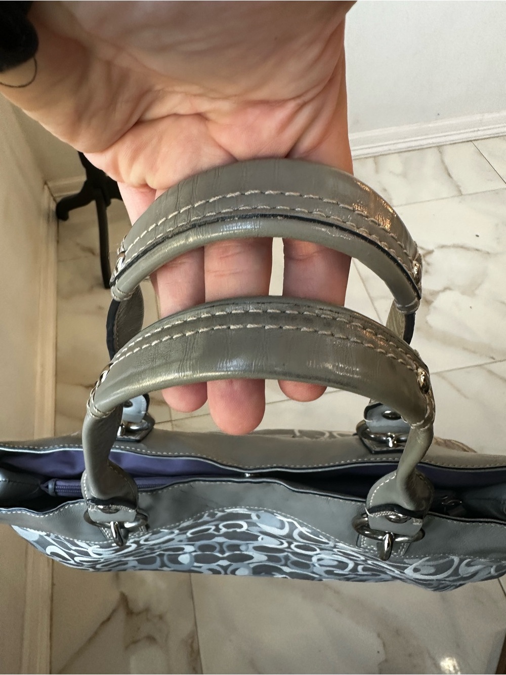 Coach Penelope Signature Sateen satchel in a grey and silver - Picture 11 of 11